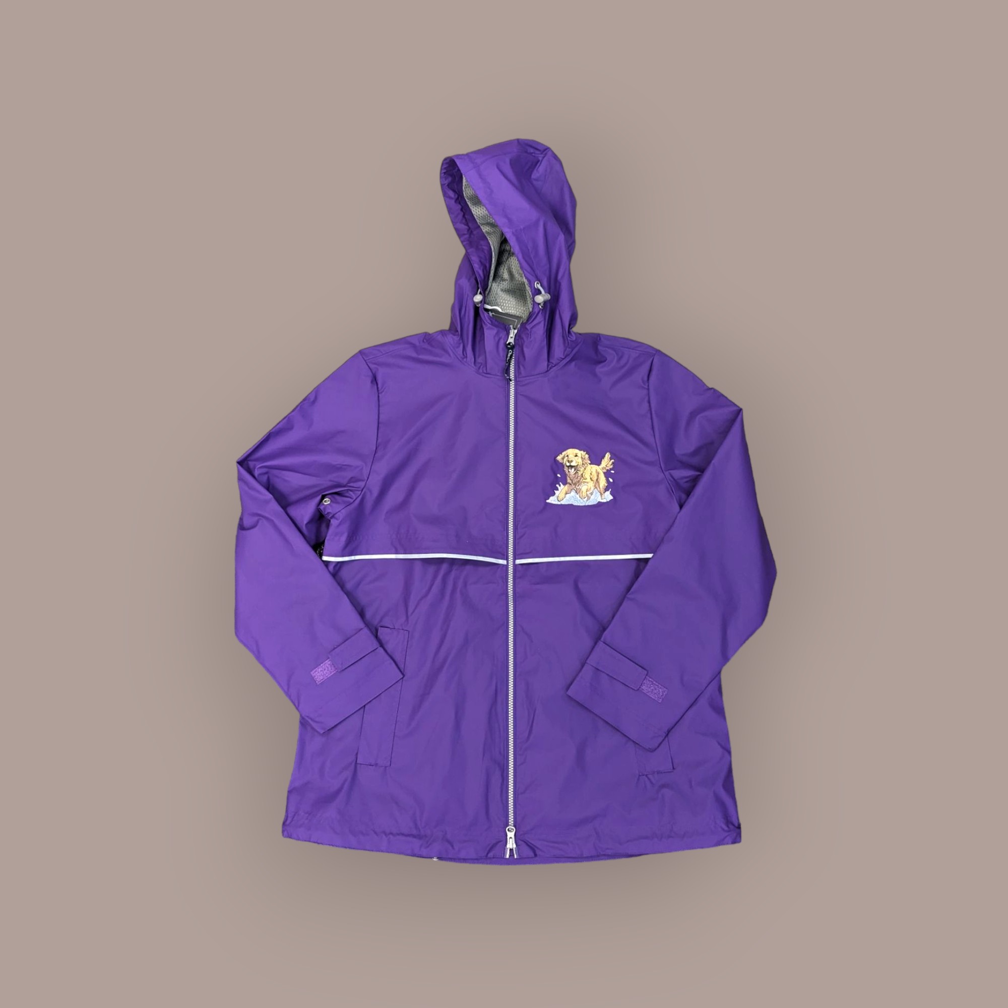 Jacket custom embroidered with a golden retriever puppy design